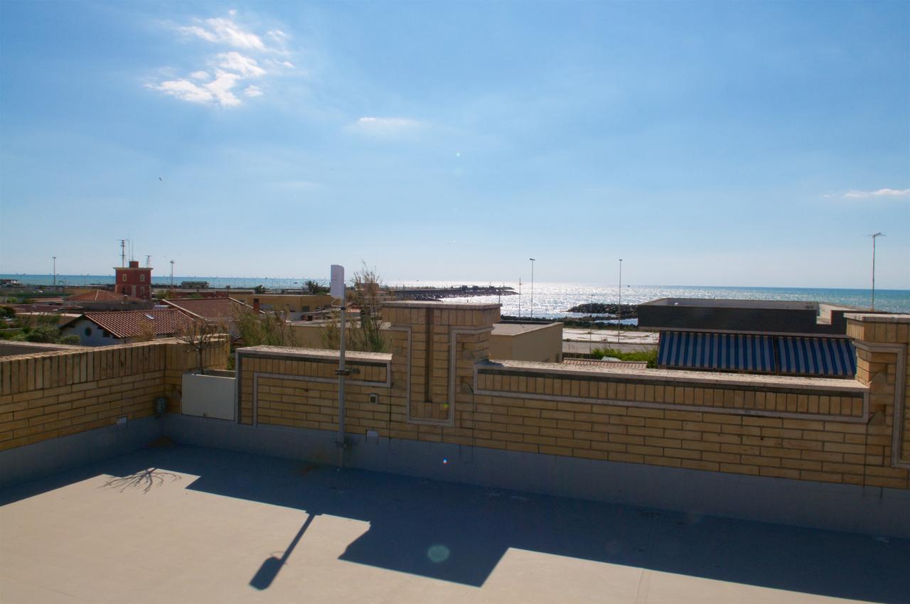 La Maison Royale Bb Fiumicino Buitenkant foto
